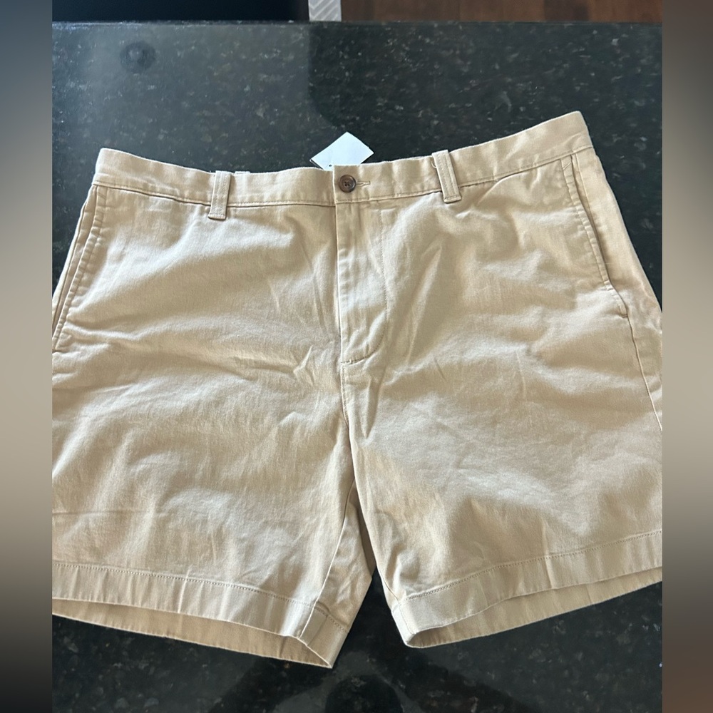 NWT khaki shorts